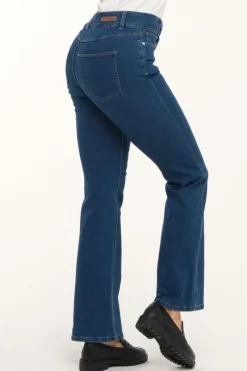 Zavanna Siri bootleg jeans 78/83 Blå denim Clearance